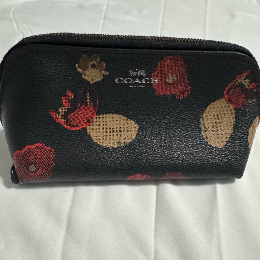 Coach cosmetic case